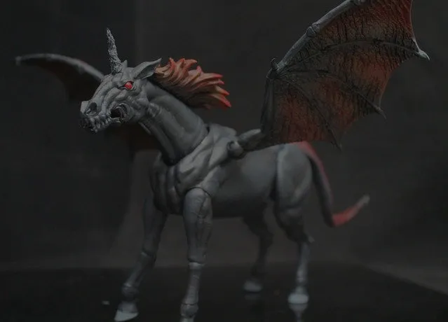 MIGHTY STEEDS - DARK PEGASUS AND UNICORN CREATURE KIT - ACTION FIGURE ACCESSORIES - WHOLESALE