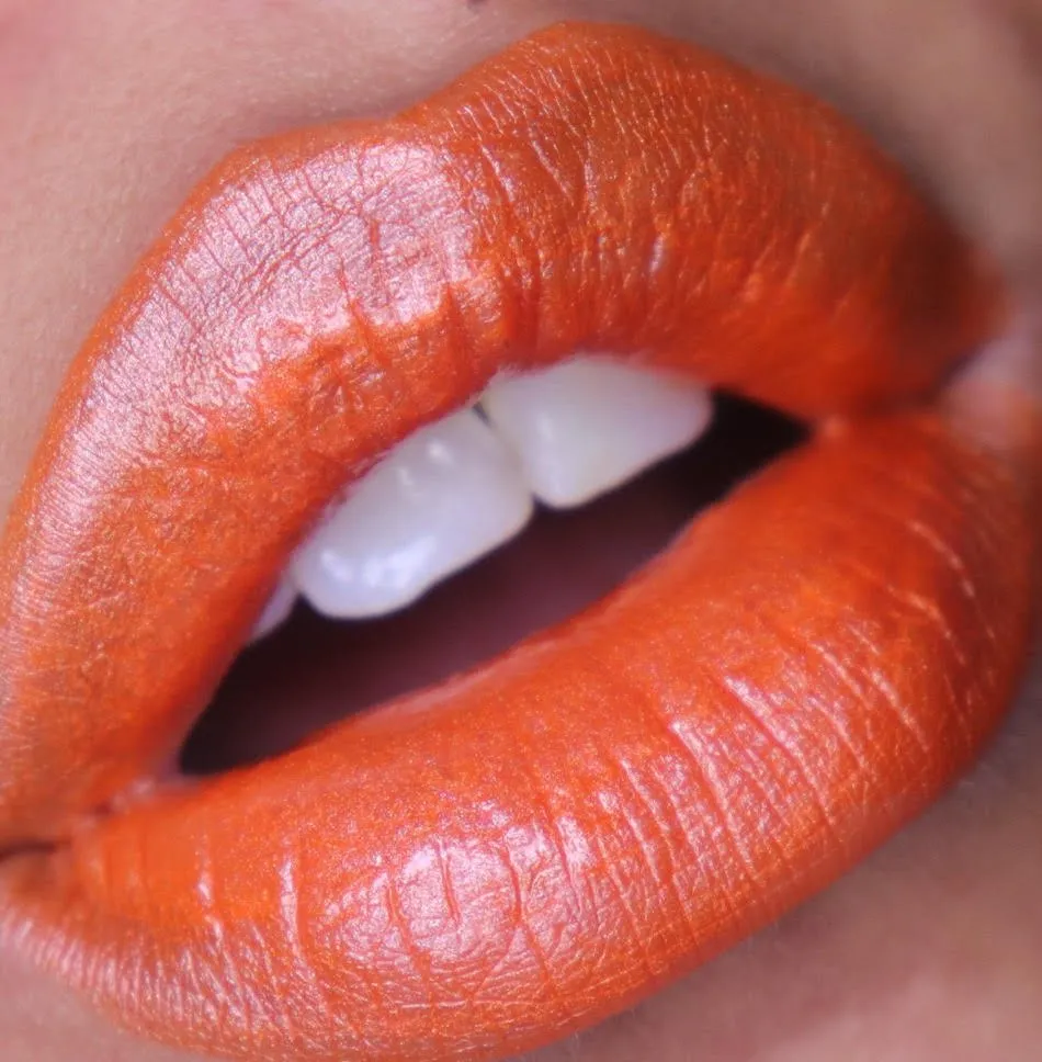 Orange - Magic Metallic Lipstick