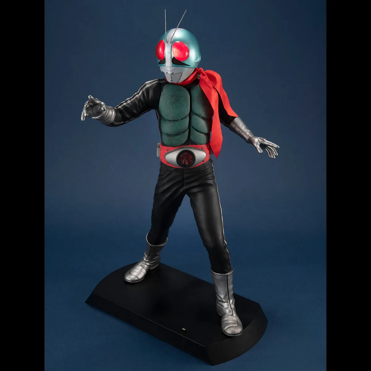 Ultimate Article New Kamen Rider 1 (50th Anniversary Edition) Complete Figure